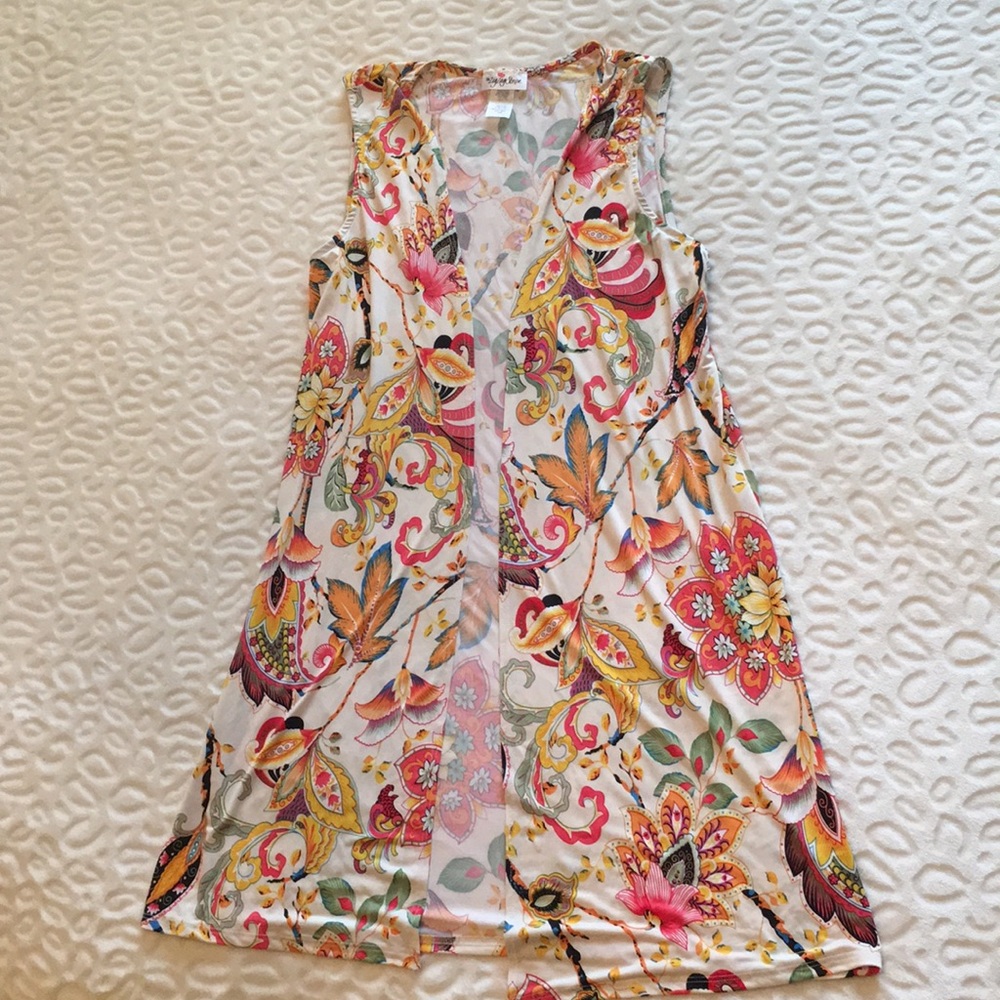 ☀️Floral Long Sleeveless vest perfect for Spring